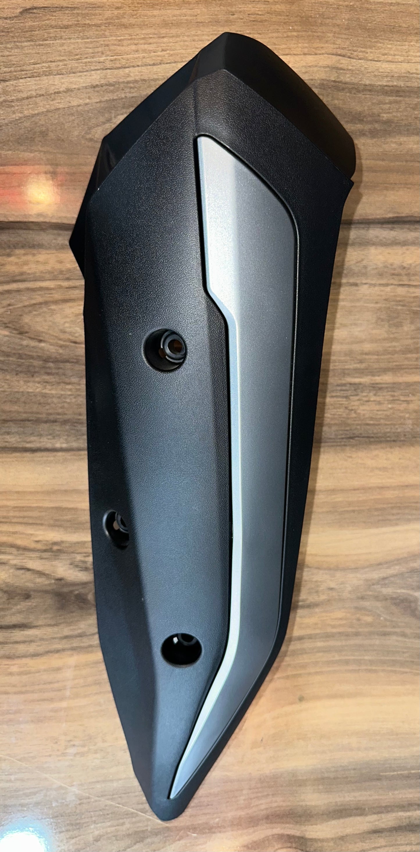 COUVERT ÉCHAPPEMENT ST NOUVEAU